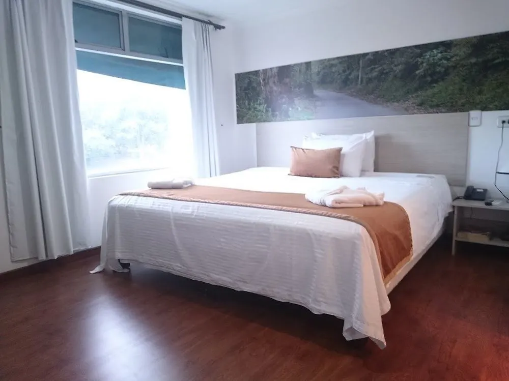 Hotel Porton 사바네타 3*,