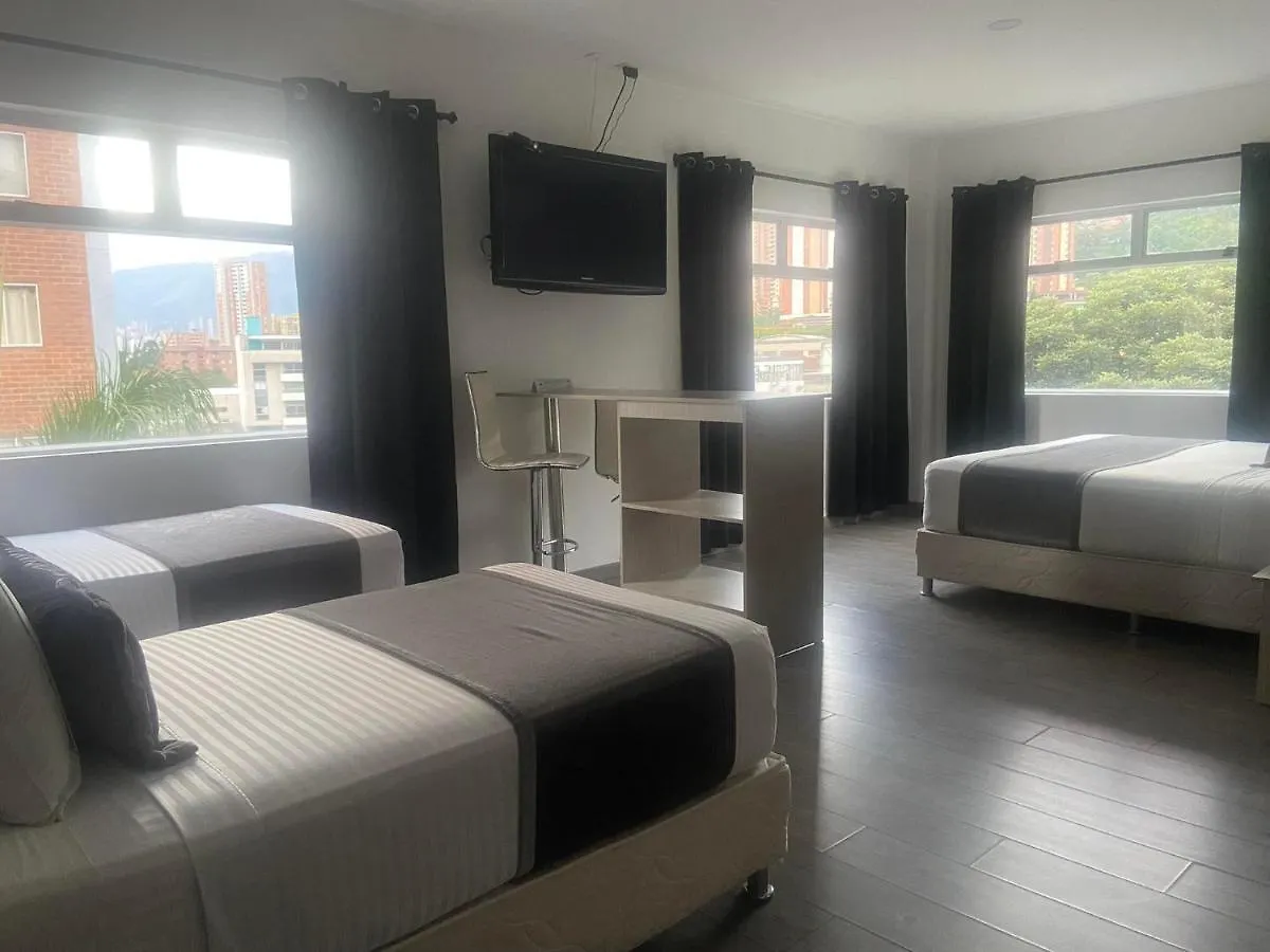 Hotel Portón Sabaneta 3*,